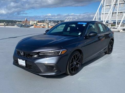 Certified 2024 Honda Civic Sport Touring image 8