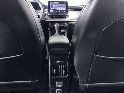 Used 2024 Jeep Compass Limited image 44