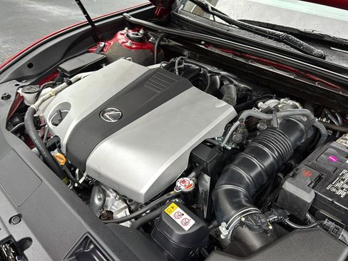 Certified 2022 Lexus ES 350 Ultra Luxury w/ Accessory Package 2 image 32