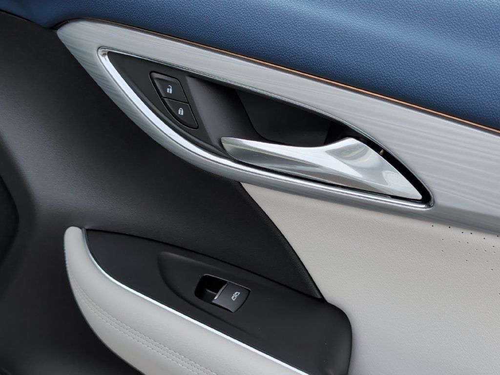 New 2026 Buick Envision Avenir AWD/4WD image 41