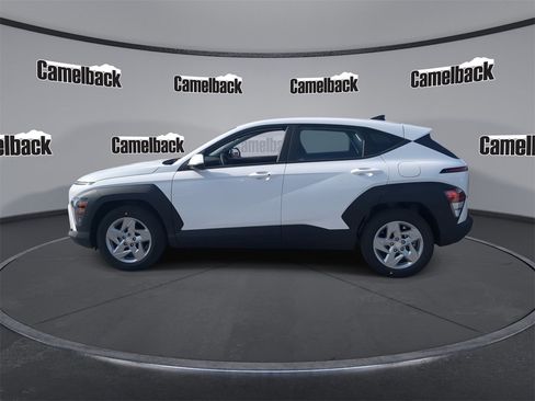 New 2026 Hyundai Kona SE image 4