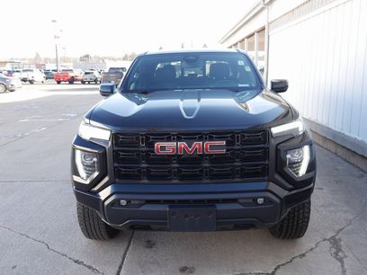 Used 2024 GMC Canyon Elevation w/ Elevation Premium Package