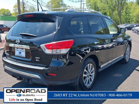 Used 2014 Nissan Pathfinder SL w/ SL Premium Package AWD/4WD image 6