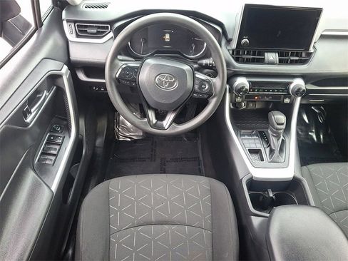 Used 2024 Toyota RAV4 XLE image 13