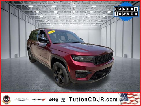 Used 2023 Jeep Grand Cherokee Limited w/ Luxury Tech Group II RWD image 1