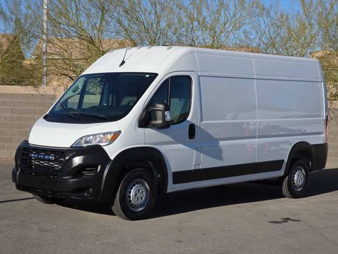 Used 2024 RAM ProMaster 3500 image 4