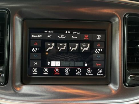 Used 2019 Dodge Challenger SXT image 24