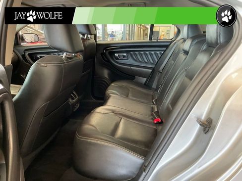 Used 2010 Ford Taurus Limited AWD/4WD image 20