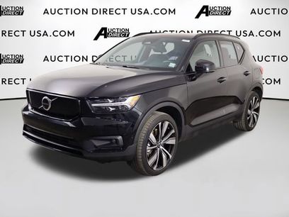 Used 2022 Volvo XC40 P8 Recharge Ultimate