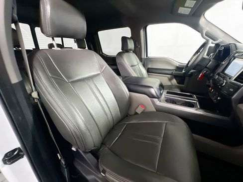 Used 2016 Ford F150 XLT w/ Equipment Group 302A Luxury RWD image 29