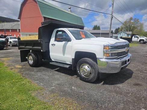 Used 2018 Chevrolet Silverado 3500 W/T w/ WT Convenience Package AWD/4WD image 2