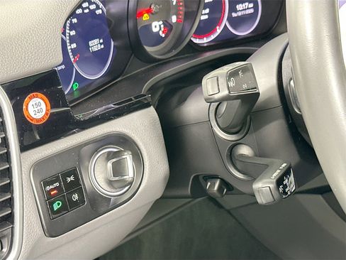 Certified 2019 Porsche Cayenne image 33