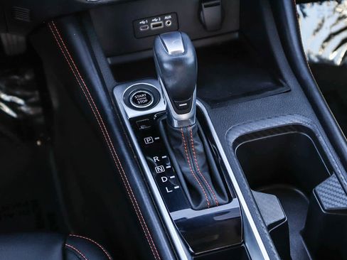 Used 2021 Nissan Sentra SR w/ SR Premium Package image 20