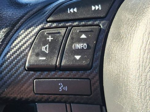 Used 2016 MAZDA MAZDA3 i Sport image 20