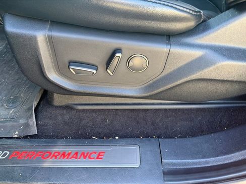 Used 2020 Ford F150 Raptor w/ Equipment Group 802A Luxury AWD/4WD image 12