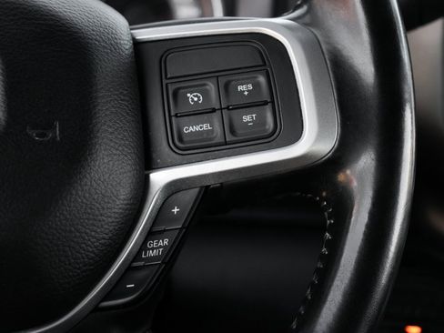 Used 2019 RAM 2500 Big Horn image 24