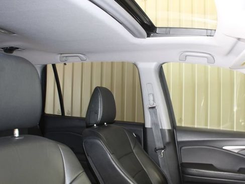 Used 2019 Honda Pilot EX-L image 23
