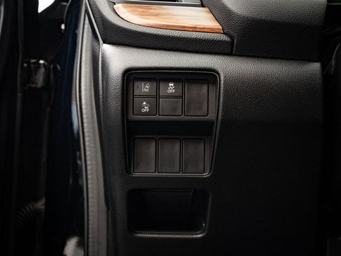 Used 2017 Honda CR-V EX image 40