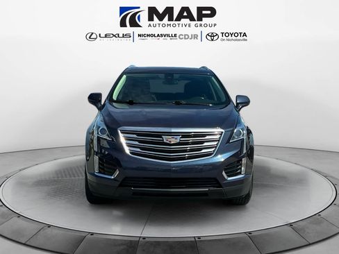 Used 2018 Cadillac XT5 Luxury w/ Driver Awareness Package image 10