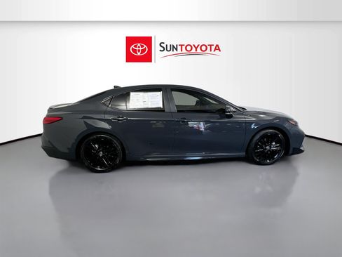 Used 2026 Toyota Camry SE w/ Convenience Package FWD image 2