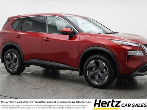 Used 2025 Nissan Rogue SV AWD/4WD image 1