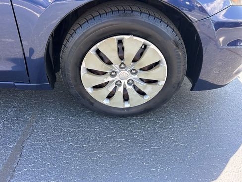 Used 2011 Honda Accord LX image 21