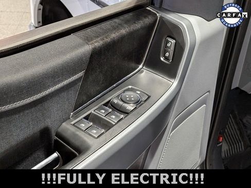 Used 2023 Ford F150 Lightning XLT image 20