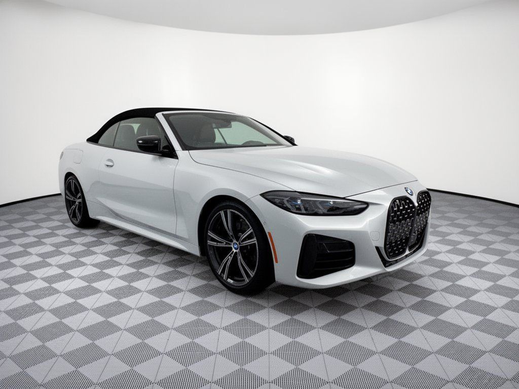 Certified 2024 BMW M440i Convertible RWD image 5