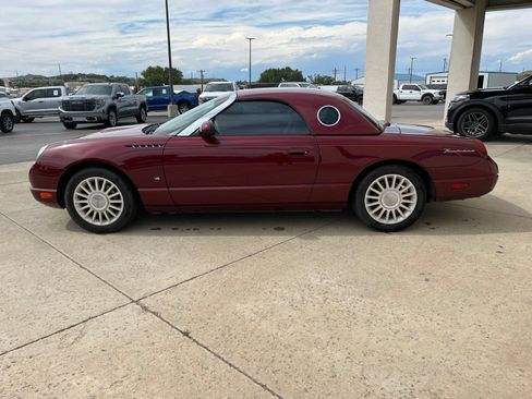 Used 2004 Ford Thunderbird RWD image 8