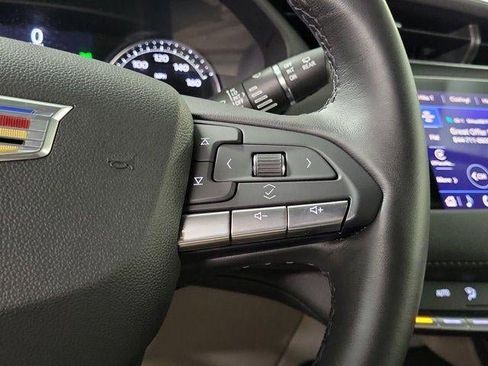 Certified 2023 Cadillac XT4 Luxury FWD image 23