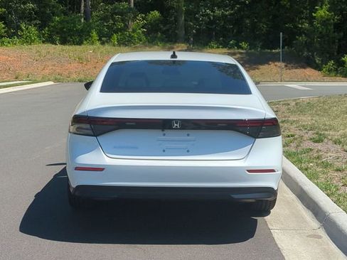 Used 2026 Honda Accord SE image 12