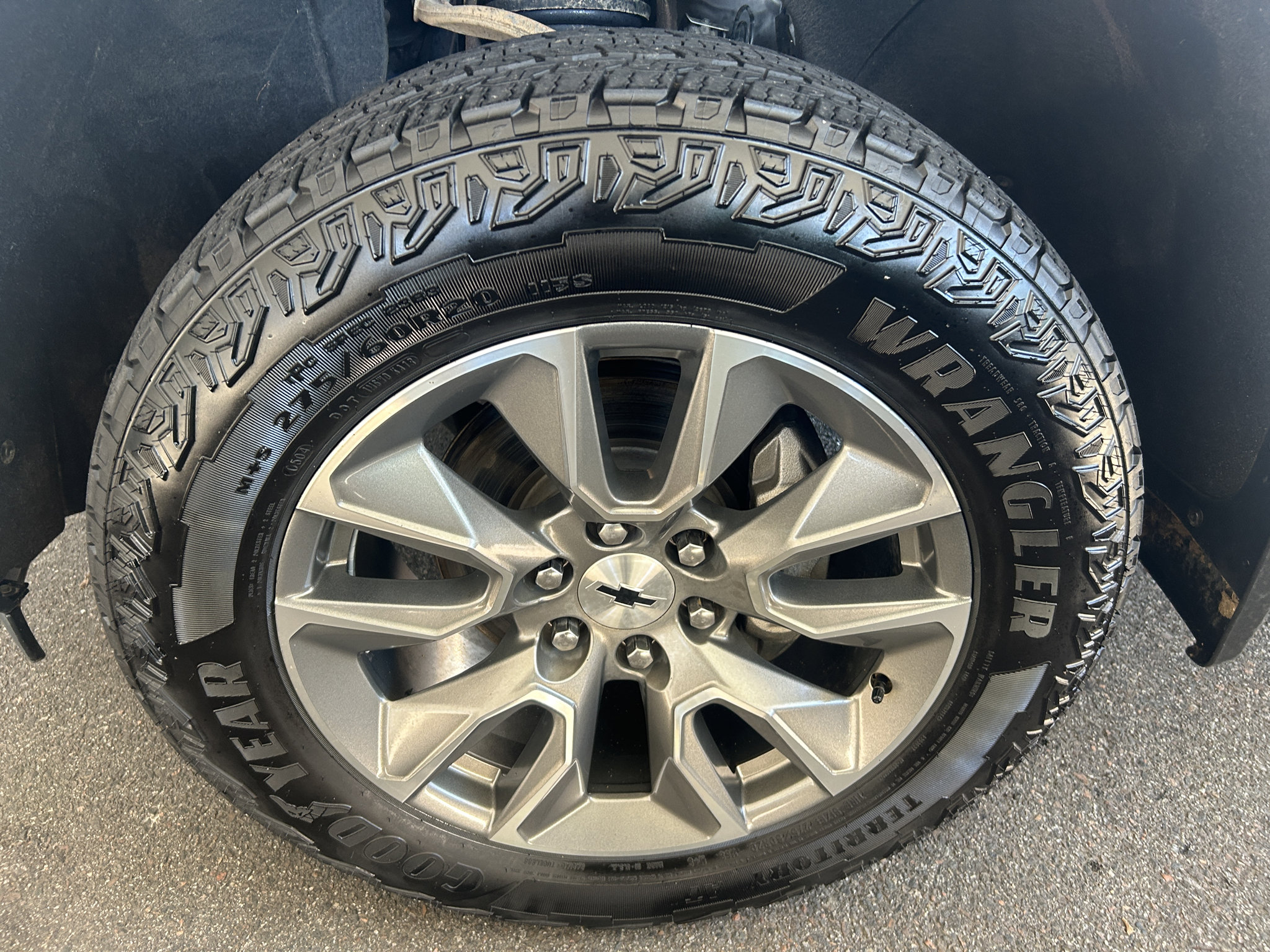 Used 2020 Chevrolet Silverado 1500 RST AWD/4WD image 33