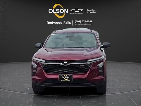 Used 2024 Chevrolet Trax RS w/ Driver Confidence Package FWD image 8