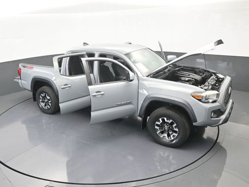 Used 2019 Toyota Tacoma TRD Off-Road image 68