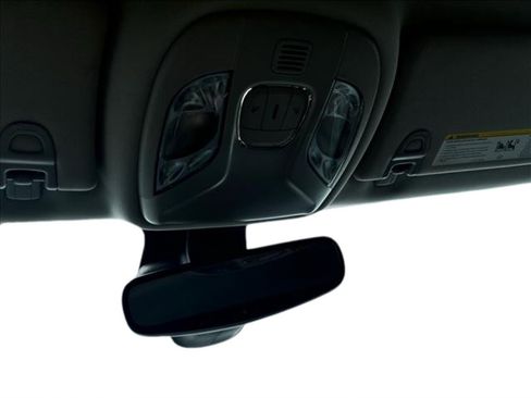 Used 2022 Jeep Compass Trailhawk w/ Trailhawk Convenience Group AWD/4WD image 10