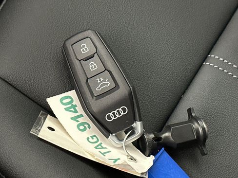 New 2027 Audi Q6 e-tron Premium AWD/4WD image 24