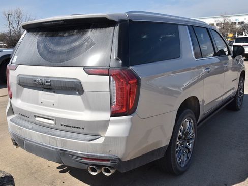 Used 2024 GMC Yukon XL Denali Ultimate image 6