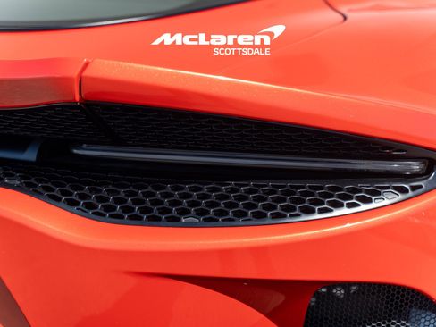 Used 2023 McLaren GT image 24