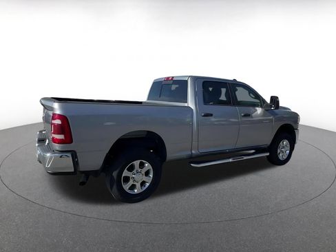 Used 2024 RAM 2500 Big Horn w/ Safety Group image 15
