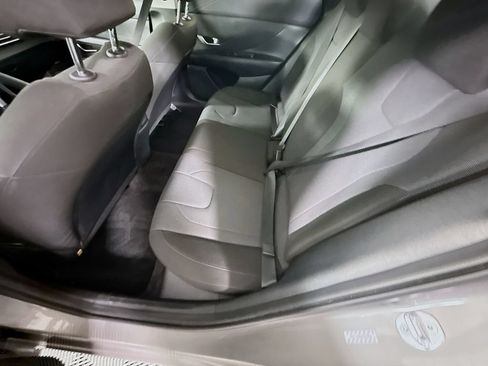 Certified 2023 Hyundai Elantra SE FWD image 26