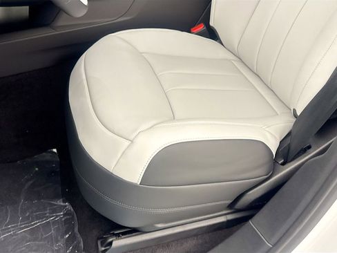 New 2026 Land Rover Range Rover Sport Dynamic SE image 19