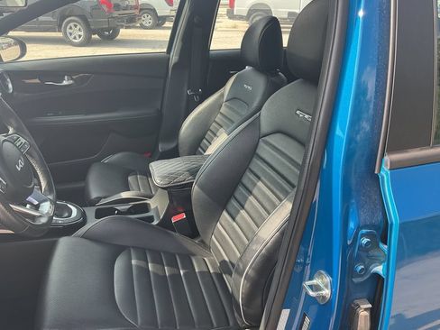 Used 2023 Kia Forte GT-Line w/ GT-Line Premium Package FWD image 24