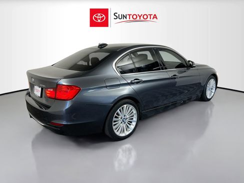 Used 2015 BMW 328i Sedan RWD image 4