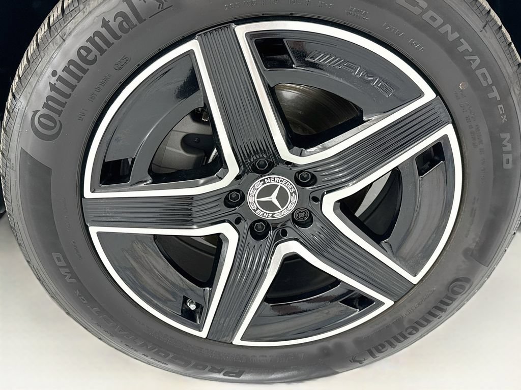 Certified 2026 Mercedes-Benz GLC 300 image 31