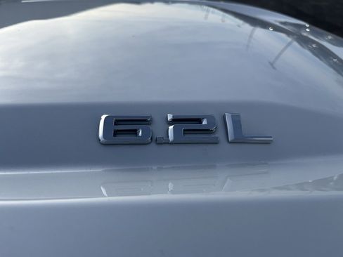 Used 2022 Chevrolet Silverado 1500 High Country w/ High Country Premium Package image 31