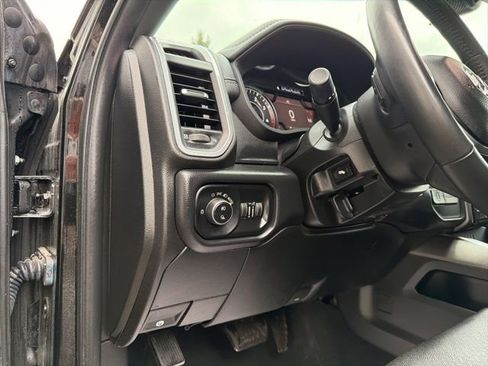 Used 2020 RAM 2500 Laramie w/ Night Edition image 33