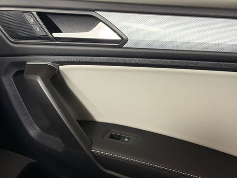 Used 2024 Volkswagen Tiguan S image 26