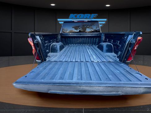 Used 2020 Chevrolet Silverado 1500 Custom w/ Custom Value Package image 26