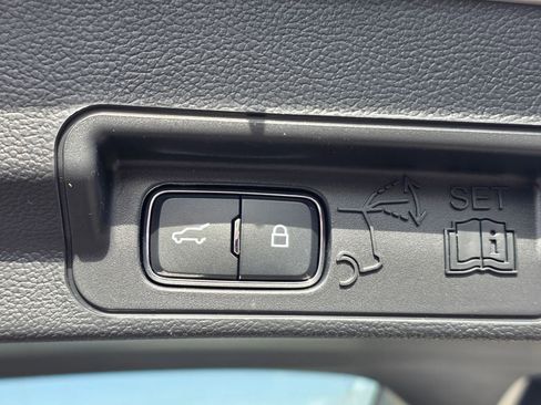 New 2026 Ford Explorer Platinum image 30