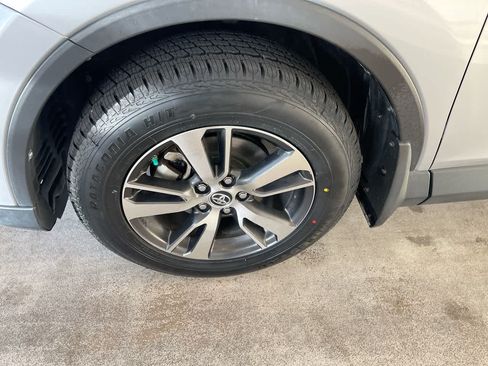 Used 2017 Toyota RAV4 XLE w/ Plus Special Value Package AWD/4WD image 10
